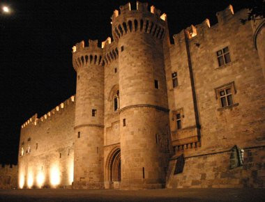 Τη Ρόδο εμπλέκει σε σενάρια μελλοντικής απόπειρας πραξικοπήματος κατά τής τουρκικής κυβέρνησης η Χουριέτ